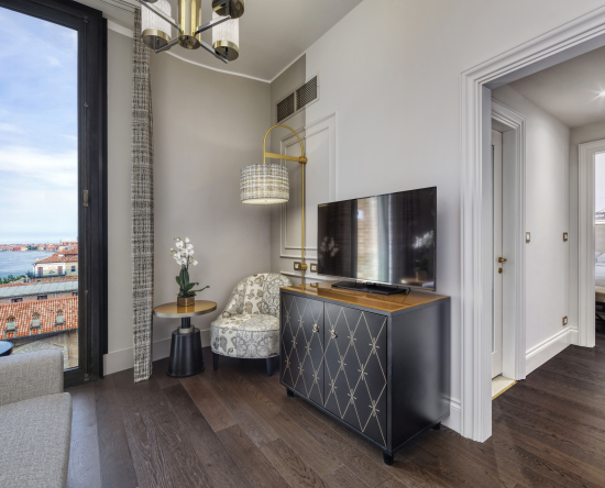 Molino Junior Suite
